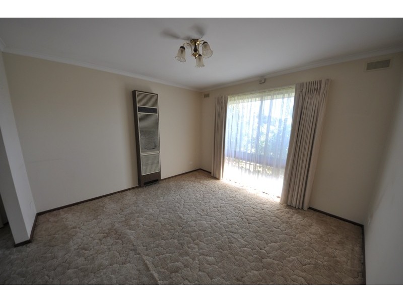 1/128 Victoria Street, Warragul VIC 3820