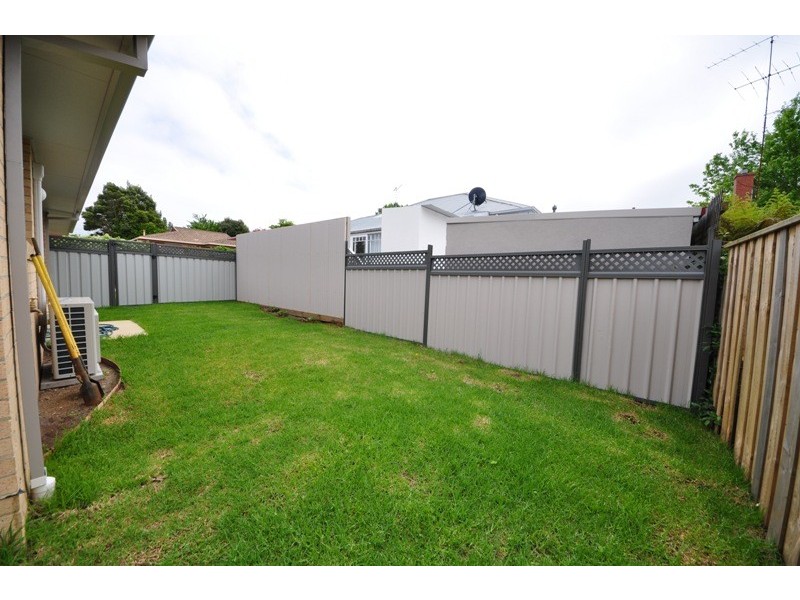 2/54 Clifford Street, Warragul VIC 3820