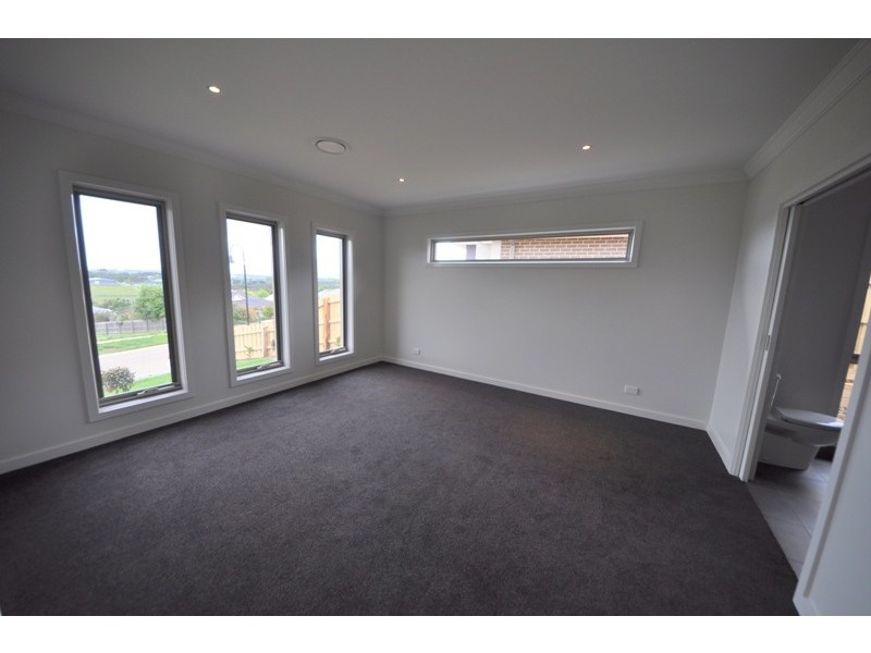 4 Paulan Court, Warragul VIC 3820