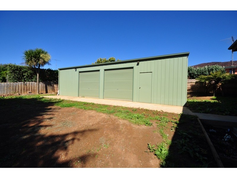 8 Lincoln Street, Warragul VIC 3820