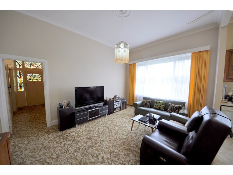 223 Brandy Creek Road, Warragul VIC 3820