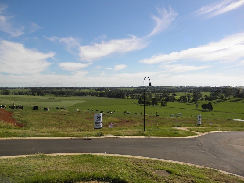 Lot 3,  Kensington Gardens Estate, Drouin VIC 3818