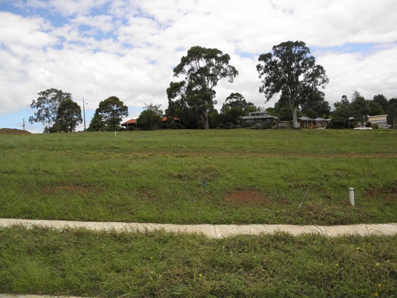Lot 113,  Jacksons View, Drouin VIC 3818