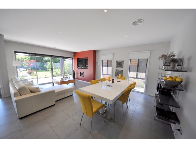 7 Davey Drive, Trafalgar VIC 3824