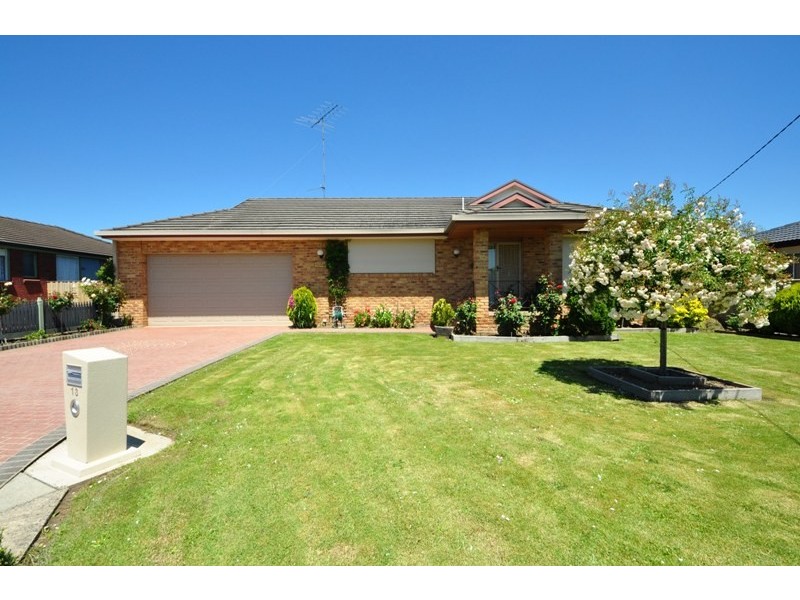 13 Lois Court, Trafalgar VIC 3824