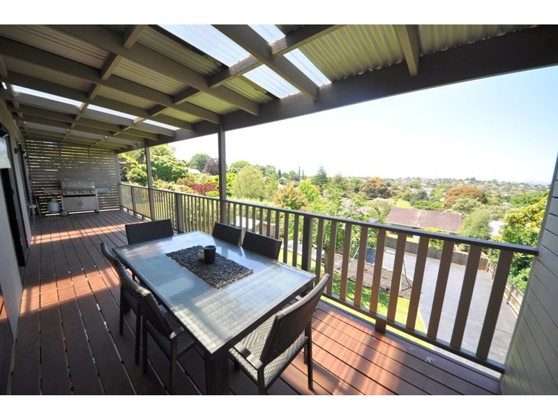 6 Highclere Street, Warragul VIC 3820