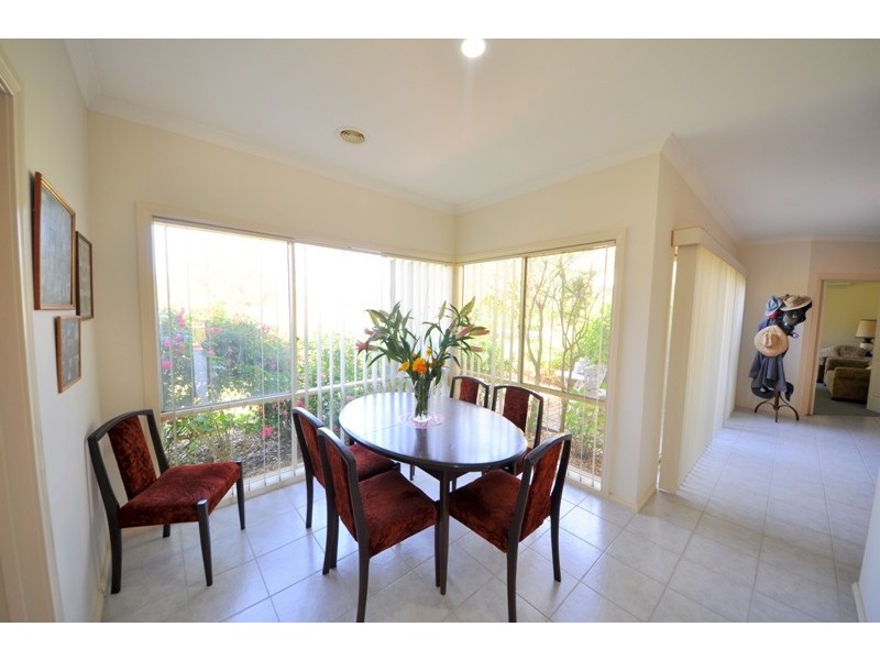 1/15 Fairway Drive, Drouin VIC 3818