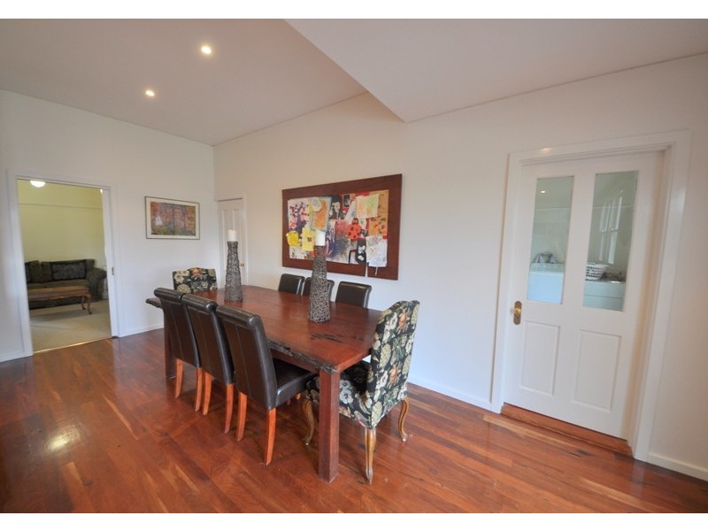 25 Gibson Road, Warragul VIC 3820
