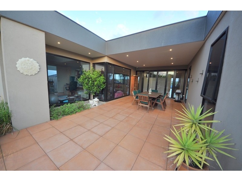 19 Cypress Court, Drouin VIC 3818