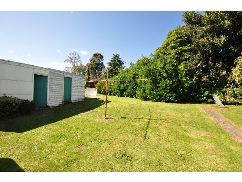 37 Church Street, Drouin VIC 3818