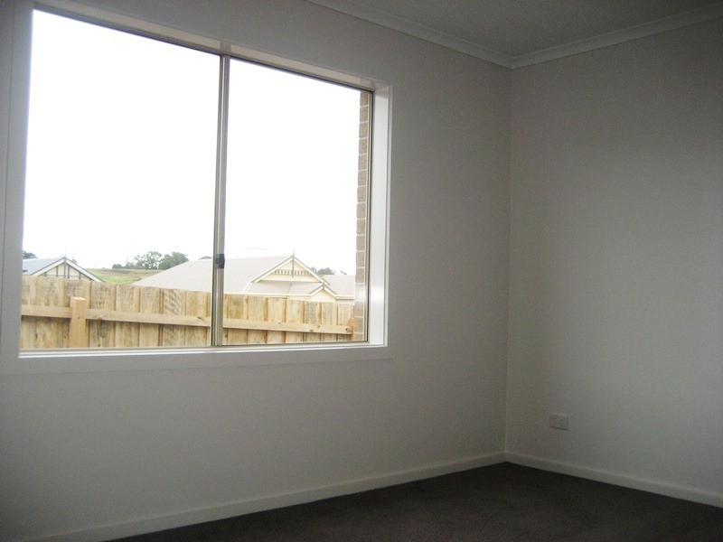 82 Cook Street, Drouin VIC 3818