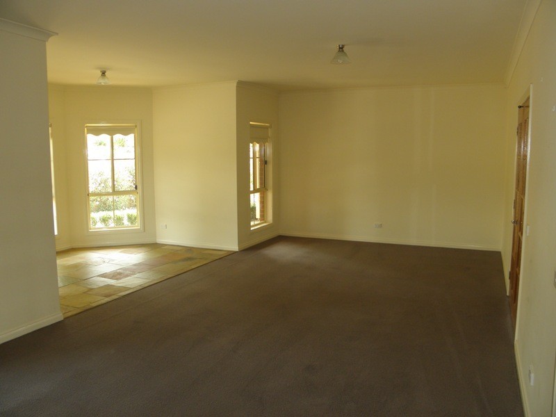84 Dawson Track, Nilma North VIC 3821