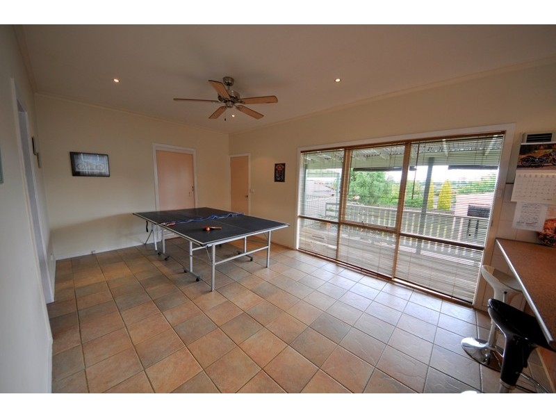 61 Brandy Creek Road, Warragul VIC 3820
