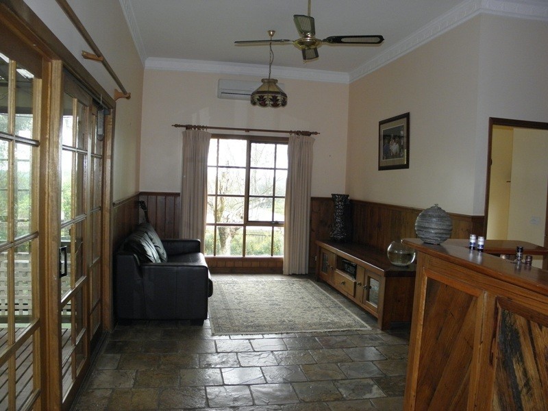 48 Church Street, Drouin VIC 3818