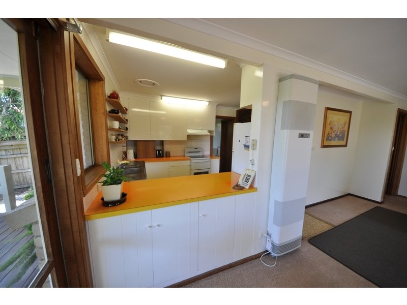 24 Archibald Crescent, Warragul VIC 3820