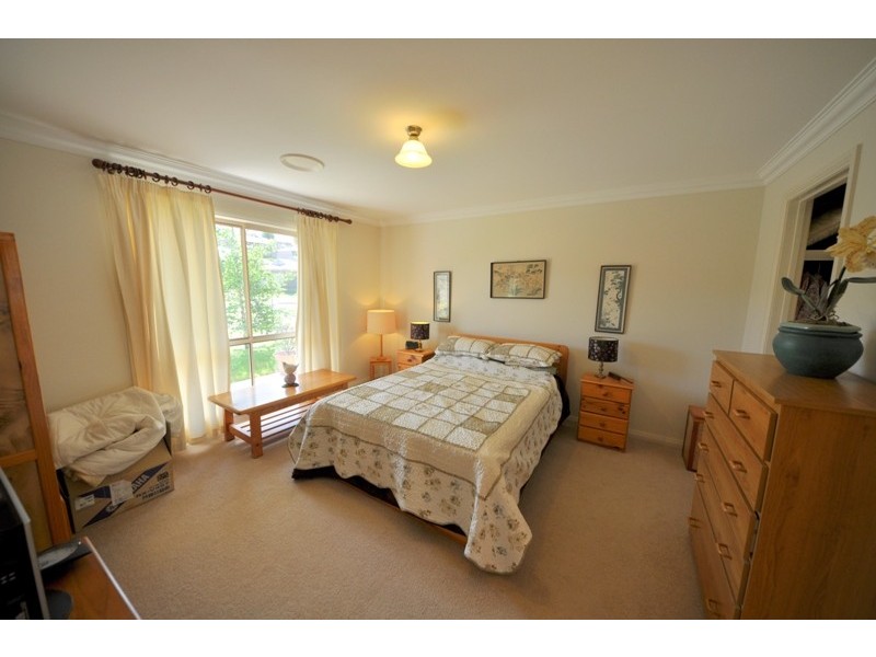 27 McMillan Drive, Warragul VIC 3820
