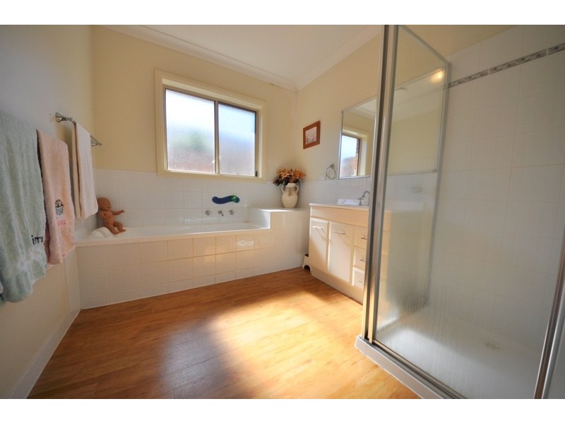 15 Selent Drive, Warragul VIC 3820