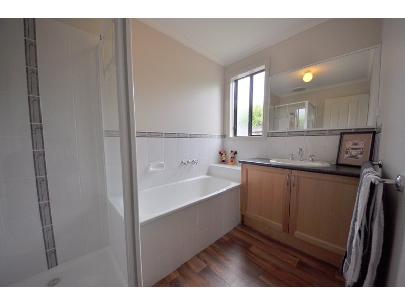 111 Loch Street, Yarragon VIC 3823