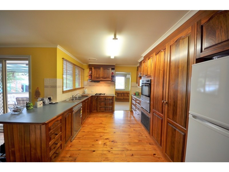 20 Acacia Street, Drouin VIC 3818