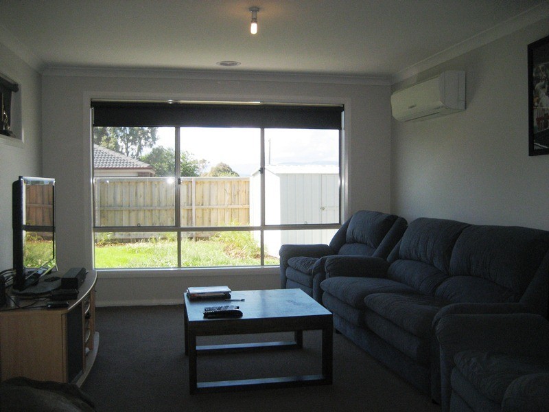 17 Royanne Close, Bunyip VIC 3815