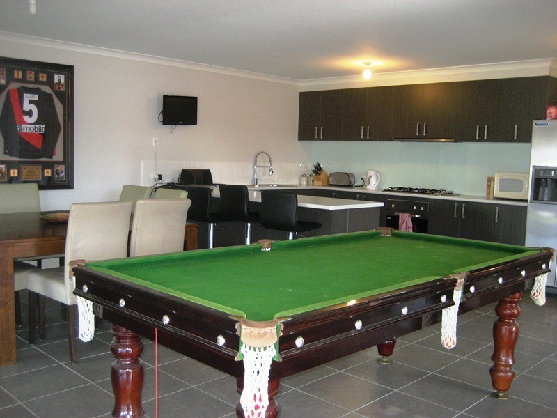 17 Royanne Close, Bunyip VIC 3815