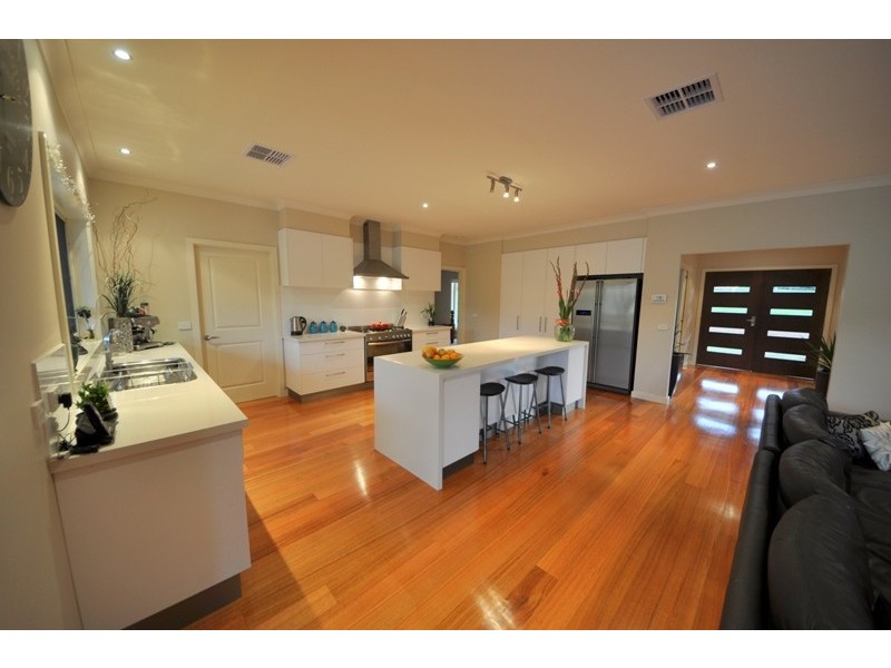 22 Old Sale Road, Buln Buln VIC 3821