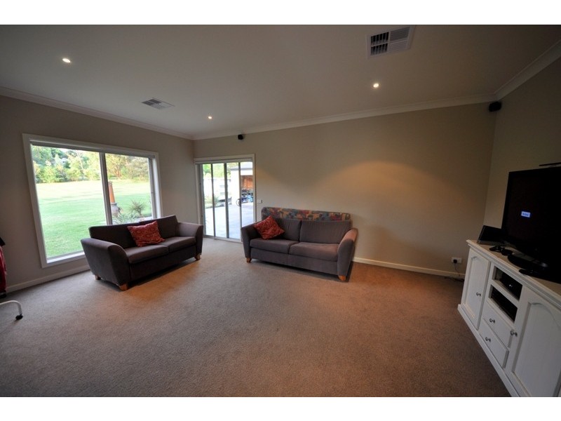 22 Old Sale Road, Buln Buln VIC 3821