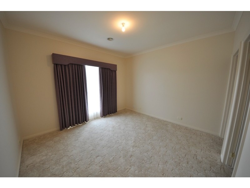 5/19 Buln Buln Road, Drouin VIC 3818