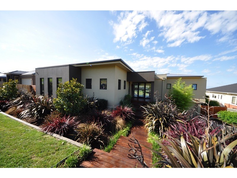 11 Benjamin Street, Neerim South VIC 3831