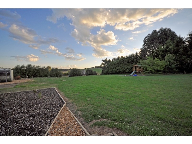5 Huntingdon Court, Drouin VIC 3818