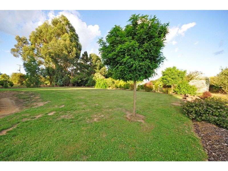 89 Lovell Drive, Warragul VIC 3820