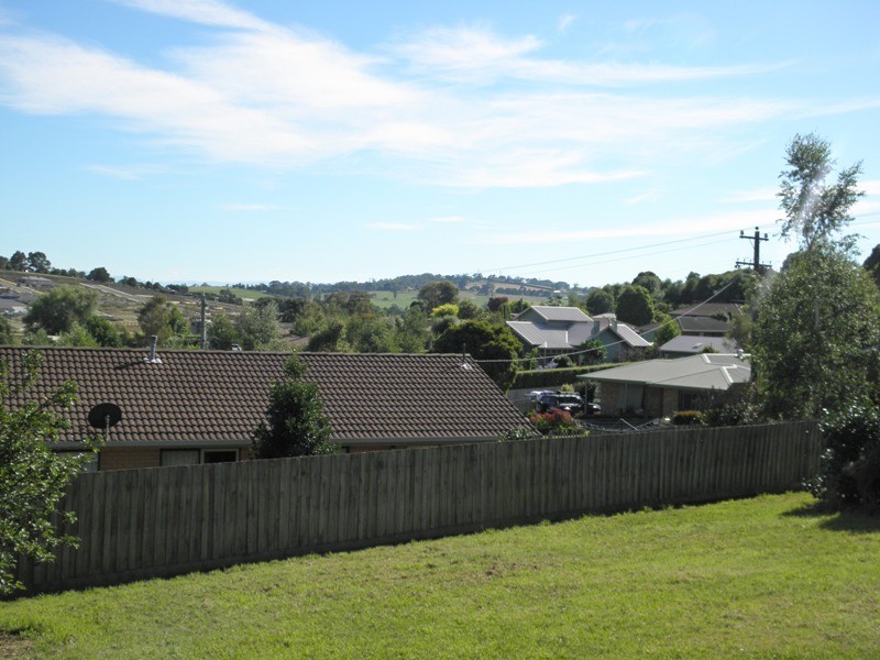 31 Hopetoun Road, Drouin VIC 3818