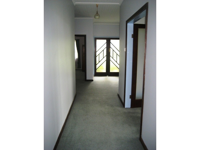 7 Mitchell Road, Jindivick VIC 3818