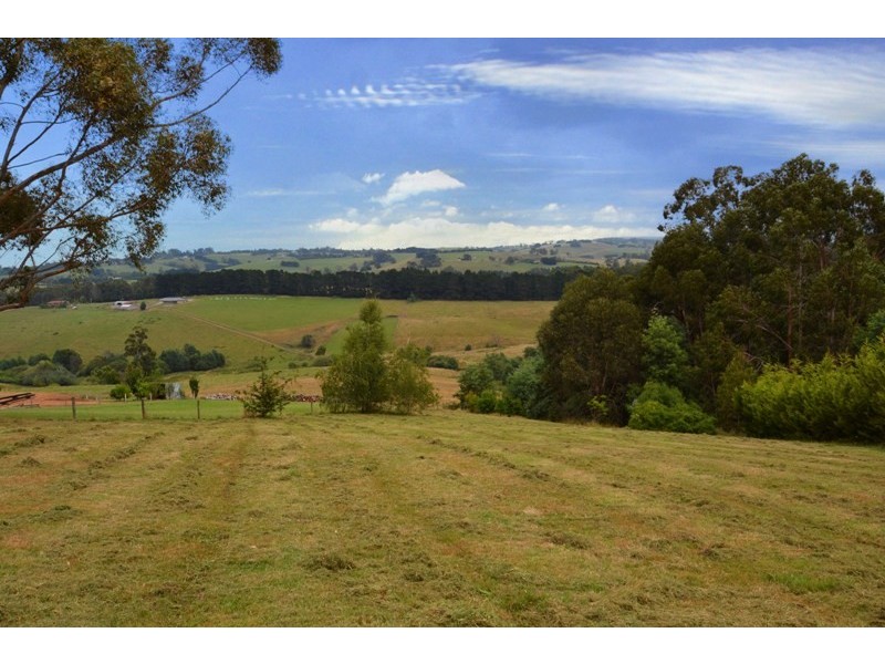 22 Shirley Road, Neerim South VIC 3831