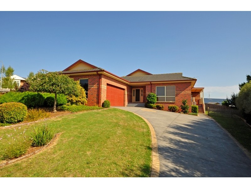 9 Deakin Court, Warragul VIC 3820