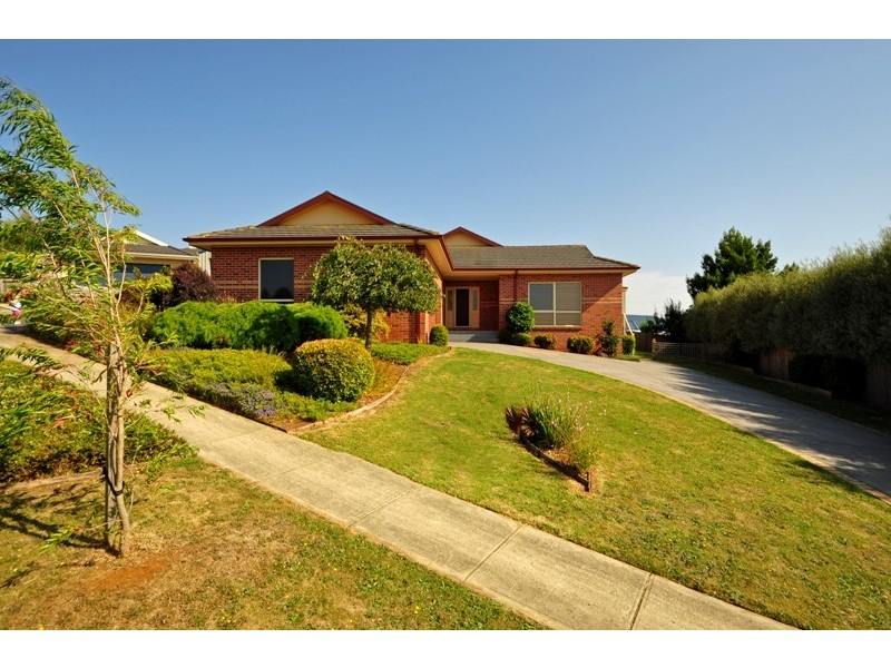 9 Deakin Court, Warragul VIC 3820