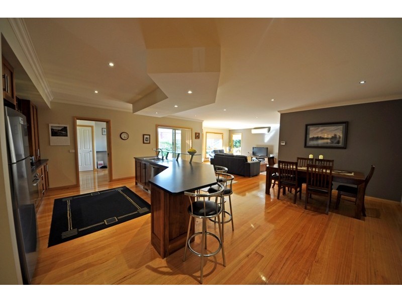 105 Stoddarts Road, Warragul VIC 3820