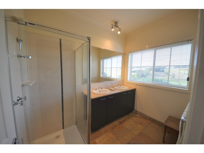 84 Dawsons Track, Nilma North VIC 3821