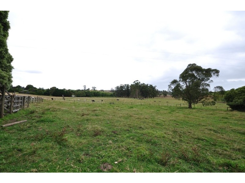 30 Waddell Road, Drouin VIC 3818