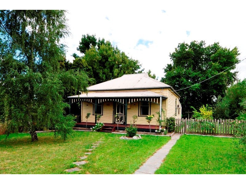 14 Bennett Street, Longwarry VIC 3816