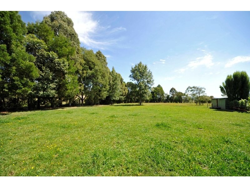 2 Quentin Court, Drouin VIC 3818