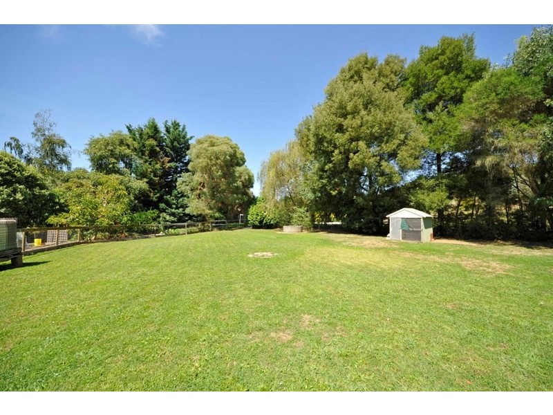 2 Quentin Court, Drouin VIC 3818