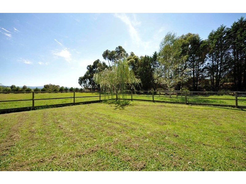 2 Quentin Court, Drouin VIC 3818