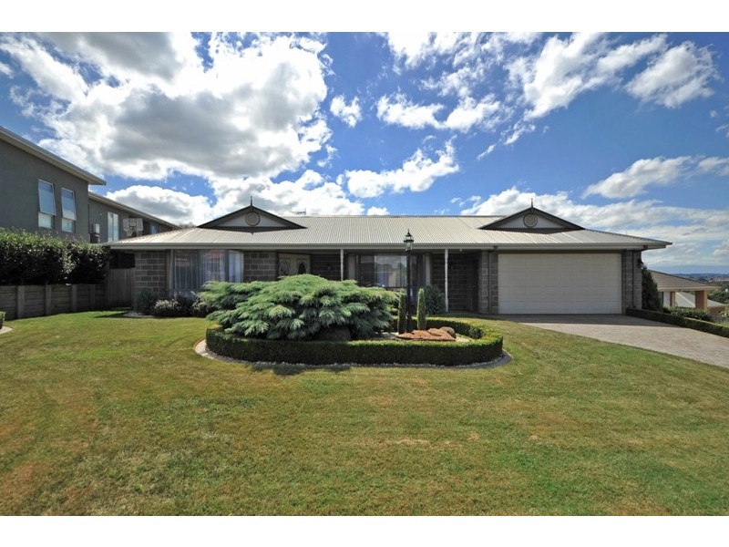 16 Bell Park Close, Warragul VIC 3820