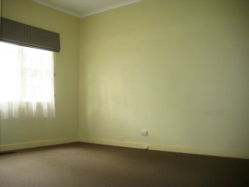 35 Charles Street, Warragul VIC 3820