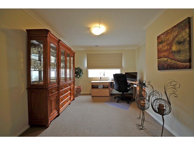 9 Eucalypt Court, Drouin VIC 3818