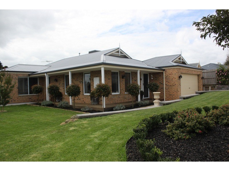 1 Picadilly Court, Drouin VIC 3818