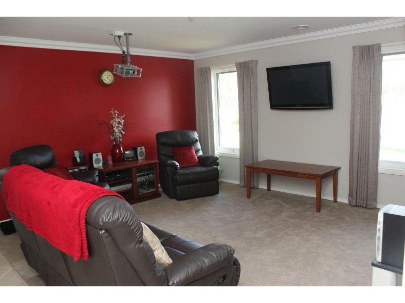 1 Picadilly Court, Drouin VIC 3818