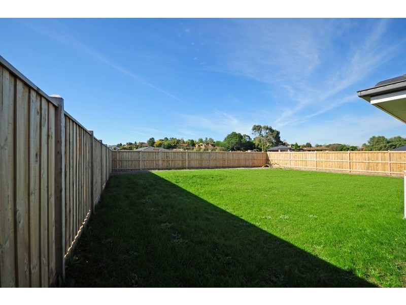 175 Twin Range Drive, Warragul VIC 3820