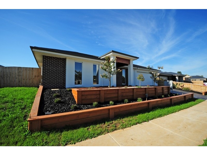 175 Twin Range Drive, Warragul VIC 3820